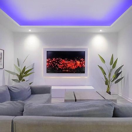 Stunning Luxury Apartment Near Motherwell Wishaw  Exteriér fotografie