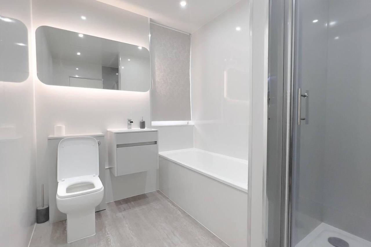 Stunning Luxury Apartment Near Motherwell Wishaw  Exteriér fotografie